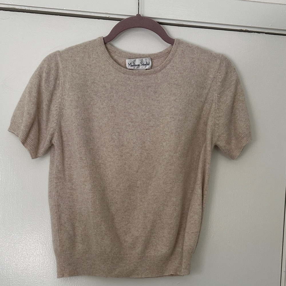 Madison Studio Short-Sleeve Cashmere Blend Sweater - Beige